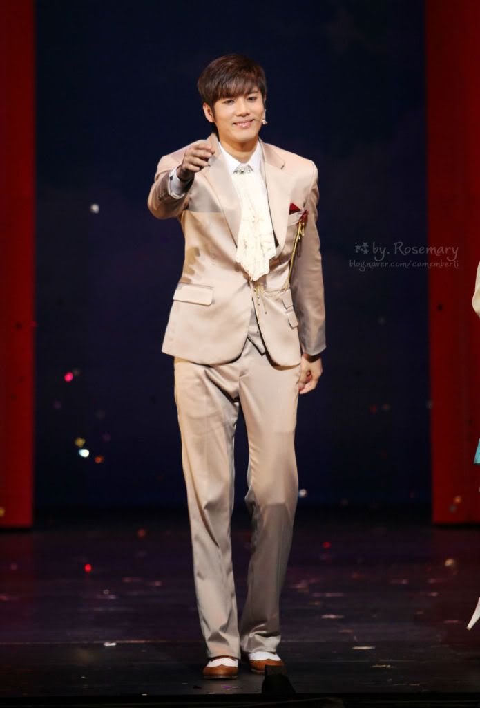 [KJ] Goong Musical [02.10.11] (3)  5297b23aeebd0faca2cc2b4a