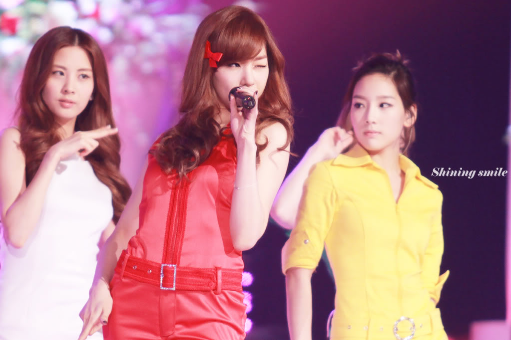 Tiffany (Stephanie Hwang 스테파니황) - Page 2 Tumblr_ll3b49ZnvR1qfrjfbo1_1280