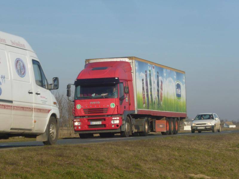 STRALIS seria I - Page 2 P1050263_zps58626798