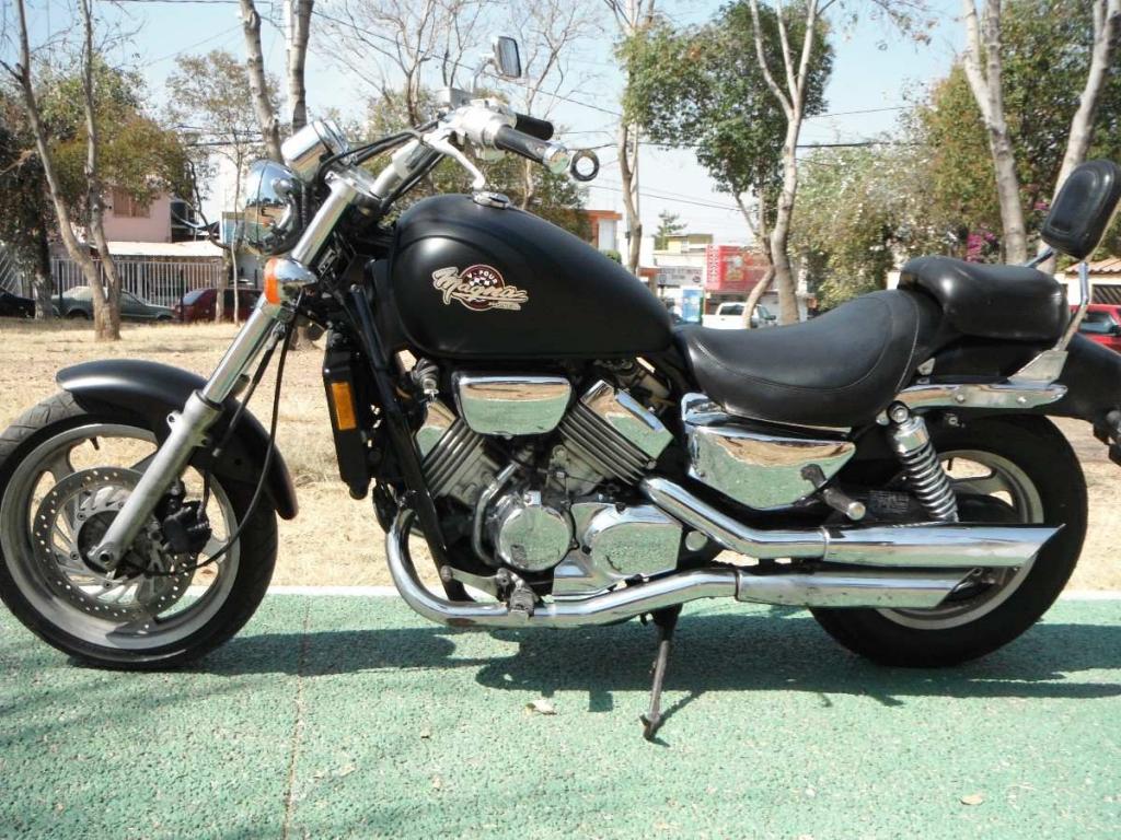 Hola  me presento y les presento mi moto. Honda-magna-750-97_MLM-F-3694822338_012013_zpsdf2ea87d