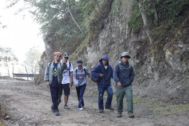 feb 21 sto.tomas hike 21539_1217768171879_1459133837_3050