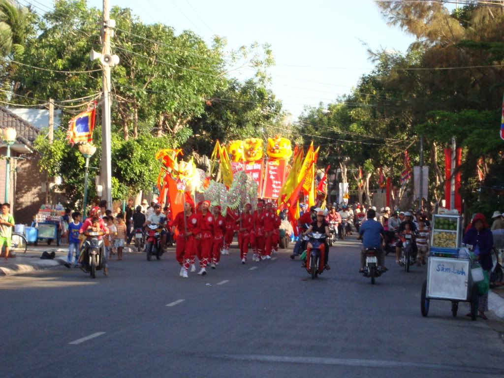 Ngày Hội DinhCô Rước Bà Lớn Nam Hải 10.2.2k12 (AL) (part2)  DSC02886