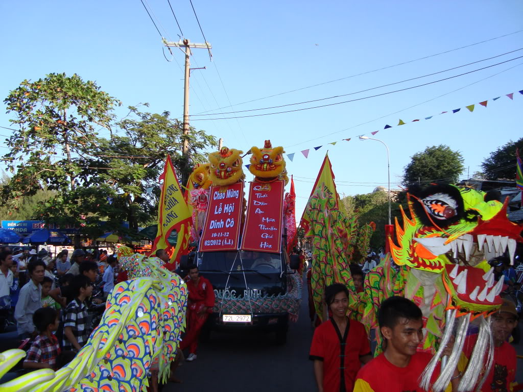 DinhCô LongHải.Rước Ông NamHải Ngày 10.02 ÂL 2012 KhươngNghĩaĐường Phần 2 DSC02897