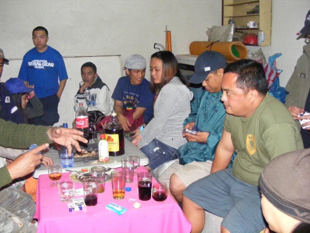 fellowship @ tatay jess house. Anniv1143