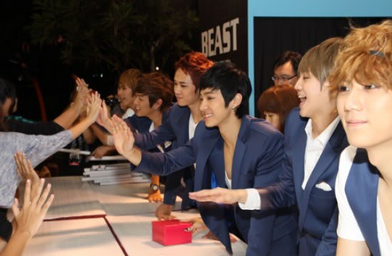 26/06/2010[NEWS]BEAST lọt vào danh sách GOLD DISK tại Singapore   20100624_beastsingapore_11127748950