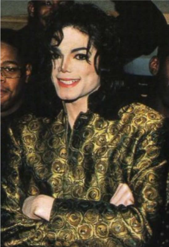 Dangerous era pictures Apperancess-Dangerous-ERa-michael-jackson-7456623-430-448