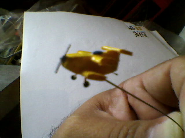 Bumble Bee escala 1/200 Foto-0270