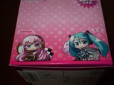 [Review] Set Vocaloid Vignetteum Cute (SEGA) Th_Cajas11