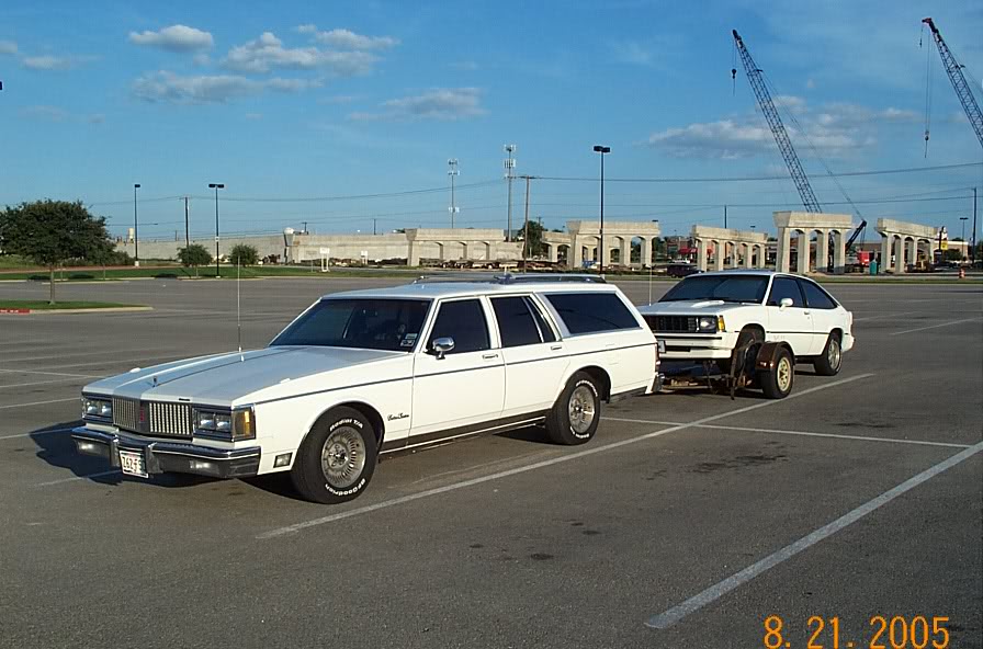 grand safari - NICE Pontiac Grand Safari 81X-11Pics001