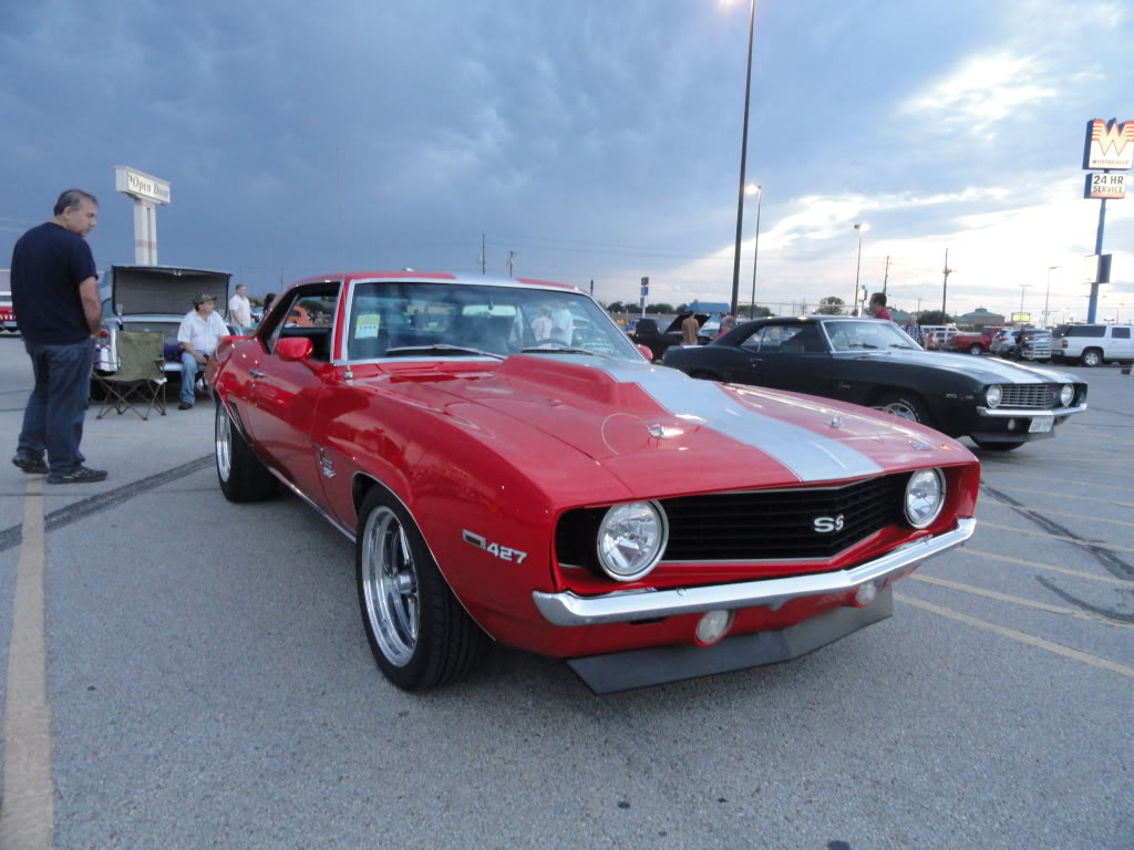 Waco Texas afternoon Cruise-In, 11/3/12 - Central Texas Weekend Car Show #3   Hahahaha! CarShow061