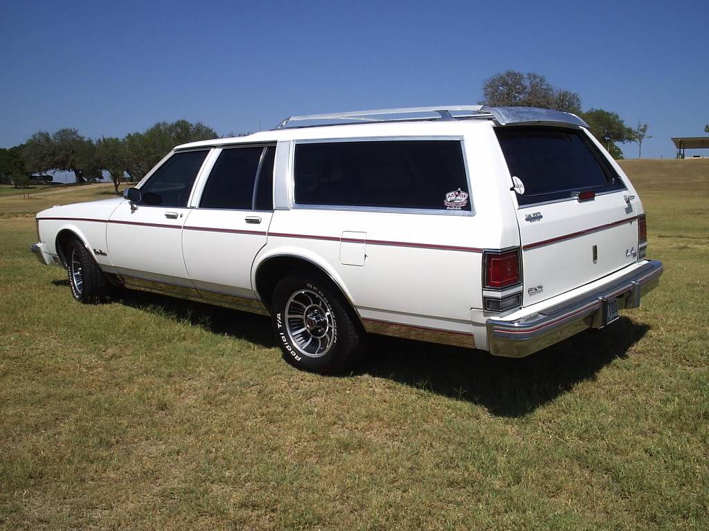 My last wagon project.  Rust-Free 1989 Olds Custom Cruiser OldsMGGN001