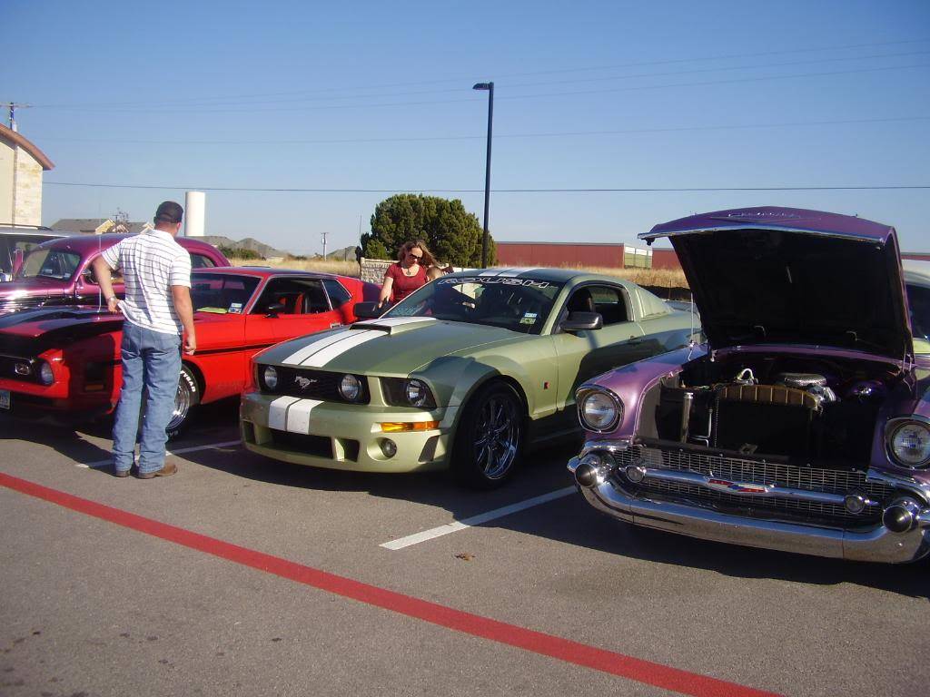 Freddy's Car Show Today 12/4/10 - Pics Freddys134