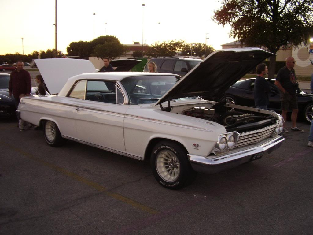 Saturday Night Cedar Park Texas Cruise-In, 11/6/10 Cars016