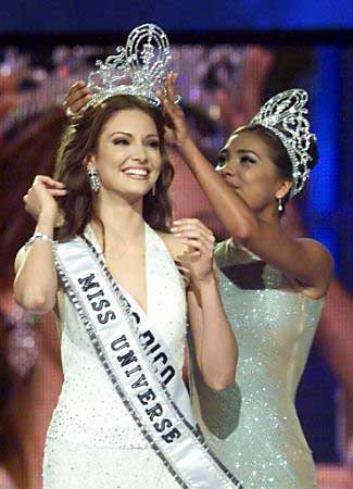 Tổng hop vui : Best Swimsuit and Evening Gown in the history of MU  Denise20Quinones20-20Miss20Universe