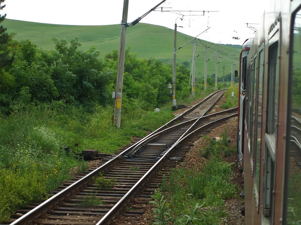 M 300 : Bucuresti Nord - Brasov - Cluj Napoca - Episcopia Bihor Poza001