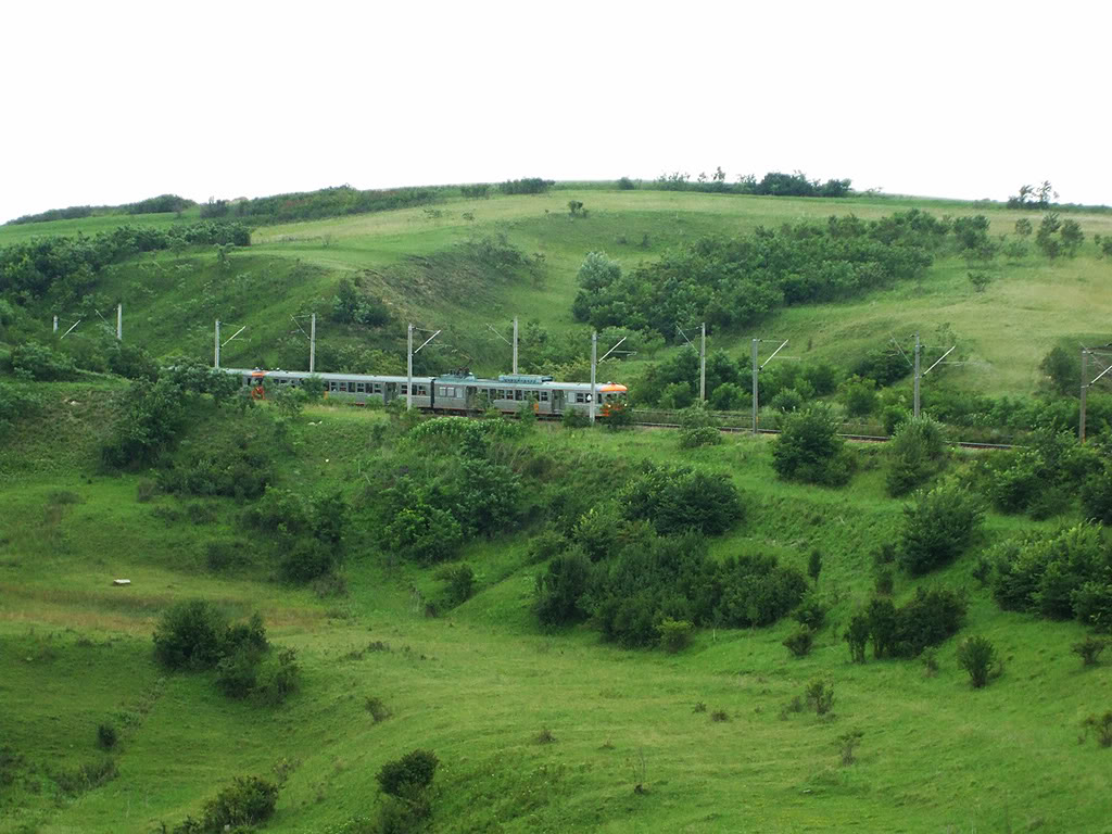 M 300 : Bucuresti Nord - Brasov - Cluj Napoca - Episcopia Bihor Poza007