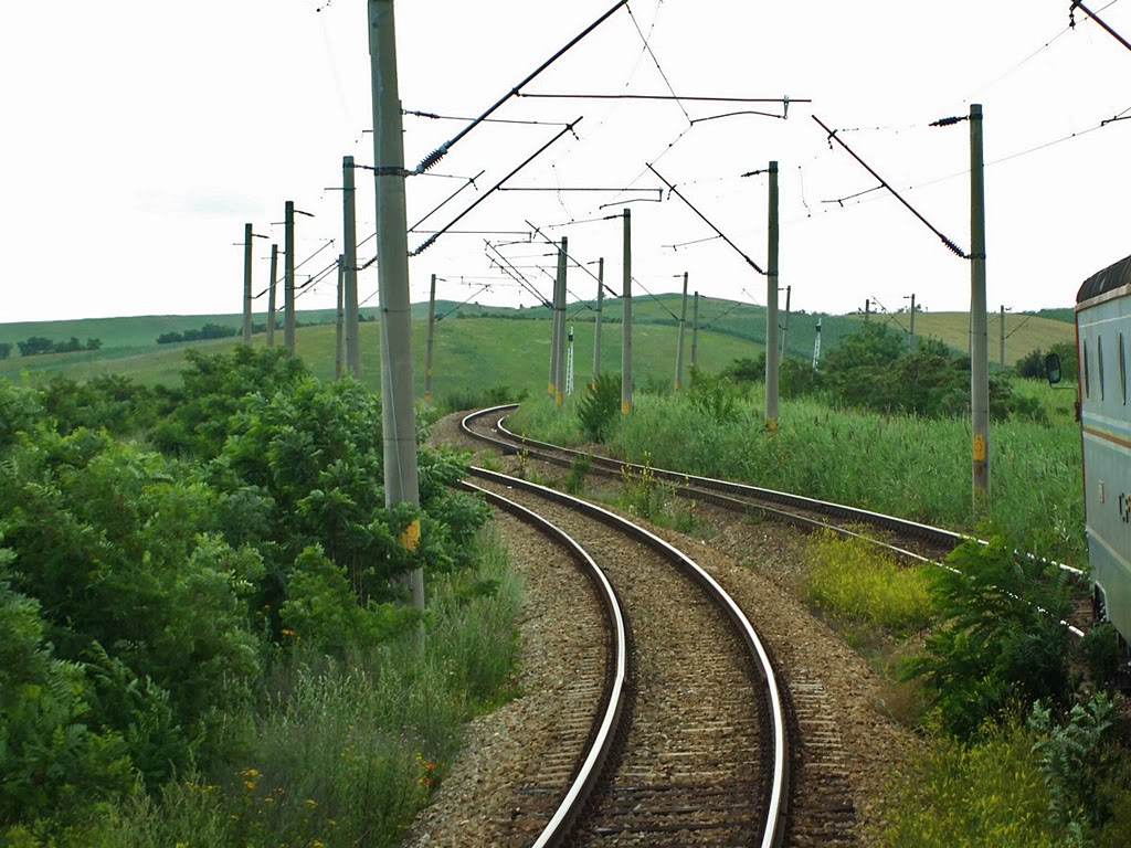 M 300 : Bucuresti Nord - Brasov - Cluj Napoca - Episcopia Bihor Poza017