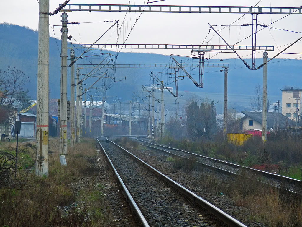 M 300 : Bucuresti Nord - Brasov - Cluj Napoca - Episcopia Bihor - Pagina 2 P1040655