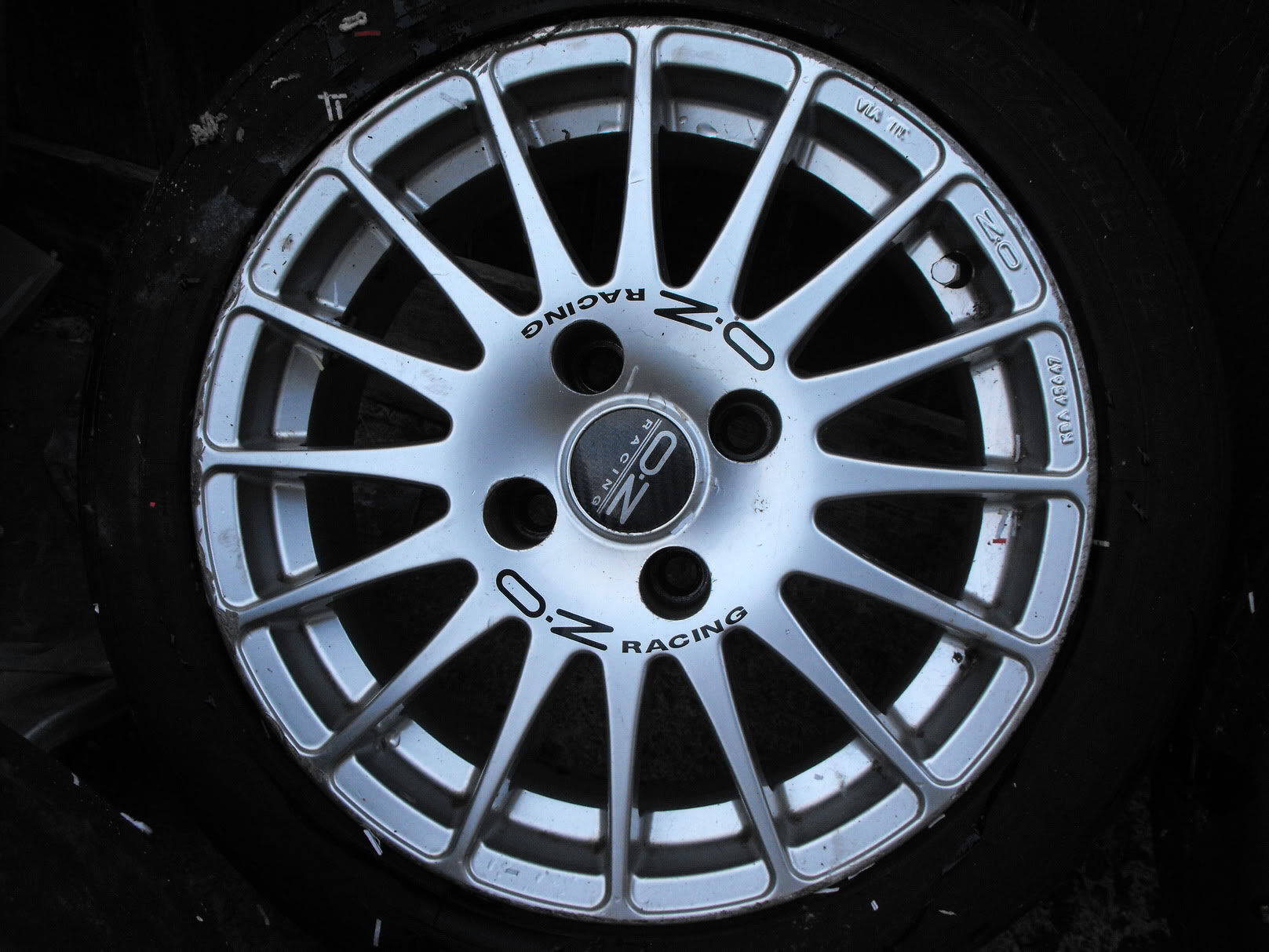 15" Oz superturismo Silver - Peugeot Fitment DSCF1717