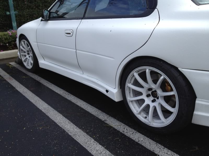 Subaru Impreza GT  - Page 16 White_wheels01