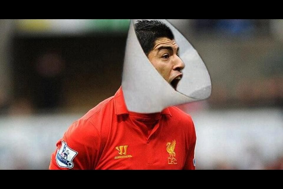 Suarez bites again. Dog_zps7a013c2e