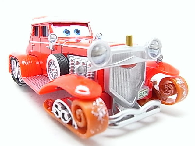 Santa Cars, Mater, Luigi, Guido, Fillmore guirlandes (Mater Saves Chistmas) RIMG8558