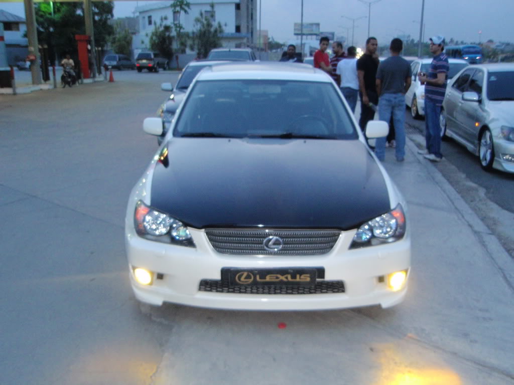 Nightwalker-Francisco Vasquez Lexus IS200 Blanco Perla P7030894