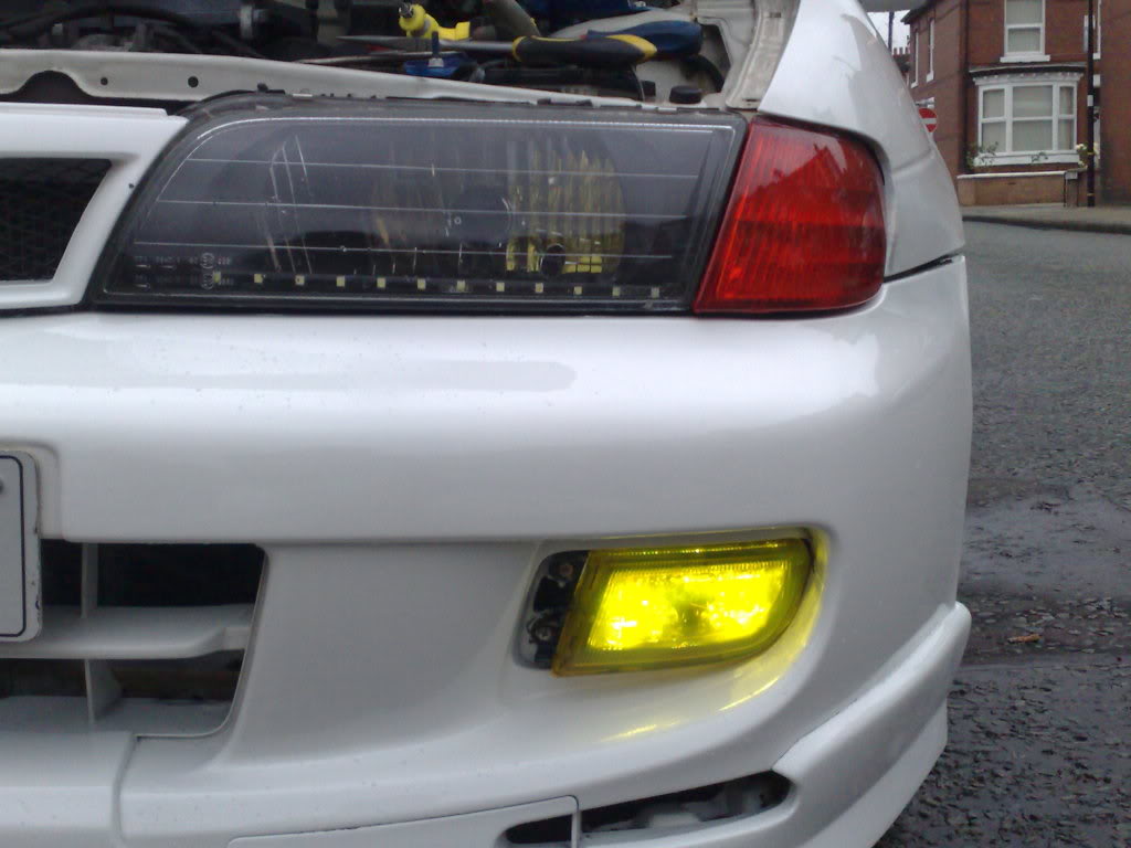 DIY: How To Apply Vinyl To JDM Sidelights 09062010737