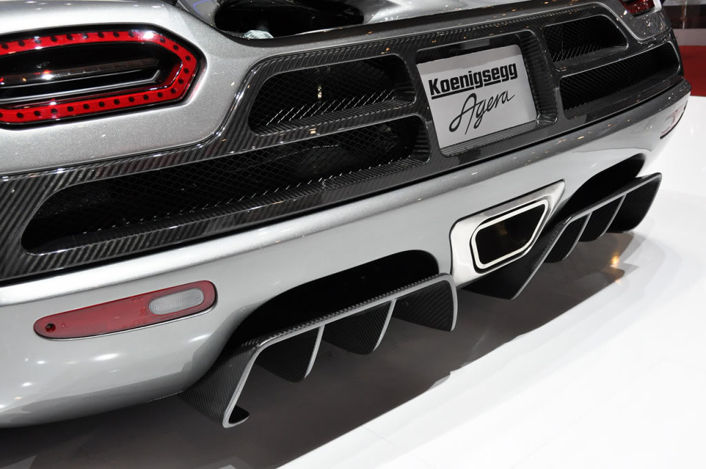 KOENIGSEGG AGERA 18-koenigsegg-agera-geneva