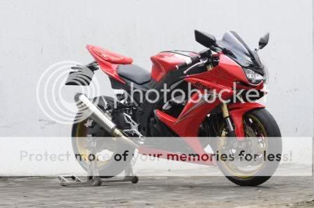 Dijual N250 R Merah Full Modif Kaki2 GSX 600 Masih 100KM  Img148-1289349637