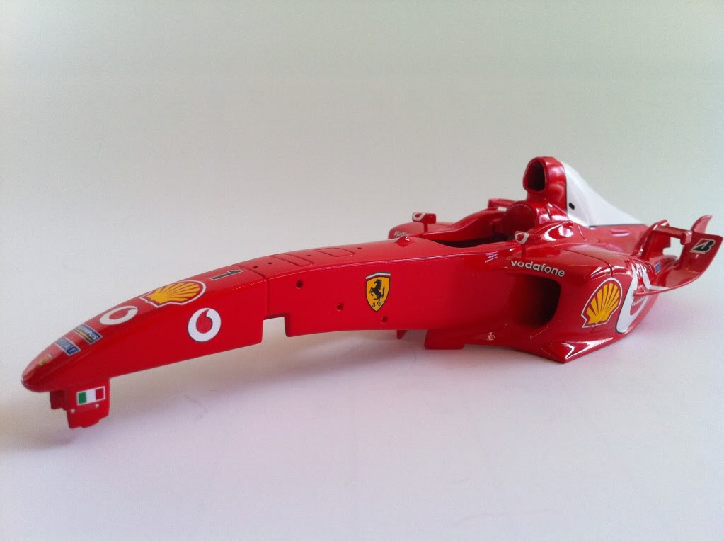 Revell Ferrari F2003-GA IMG_0819