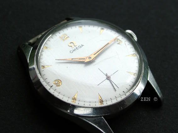 Une Omega toute simple Omega266lareralface