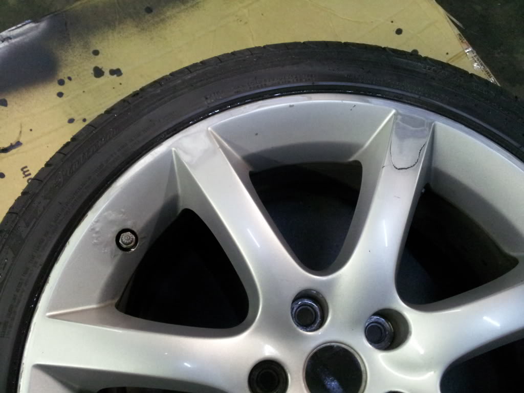 HOW TO: Paint your wheels with plasti dip easily IMG_20111130_143044