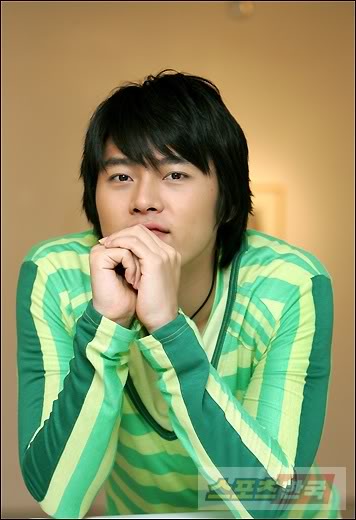 Hyun Bin (현빈)  Hb03