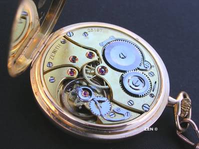 J'aime bien cette montre, c'est encore une ZENITH Goussetor6calibre