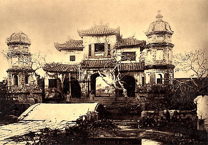 Những bức ảnh về Hà Nội xưa ( 1884-1885 ) Chua_Bao_An2