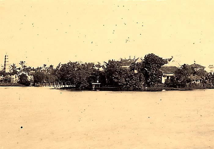 Những bức ảnh về Hà Nội xưa ( 1884-1885 ) Ho_Hoan_Kiem1