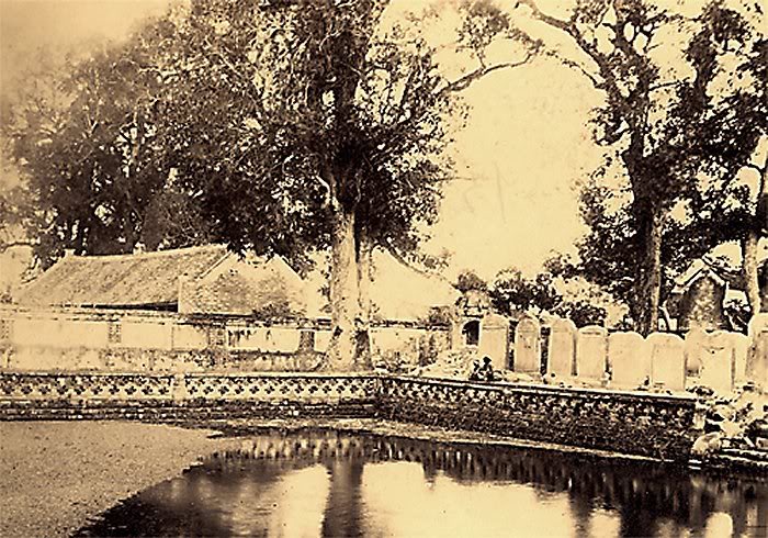Những bức ảnh về Hà Nội xưa ( 1884-1885 ) Van_Mieu