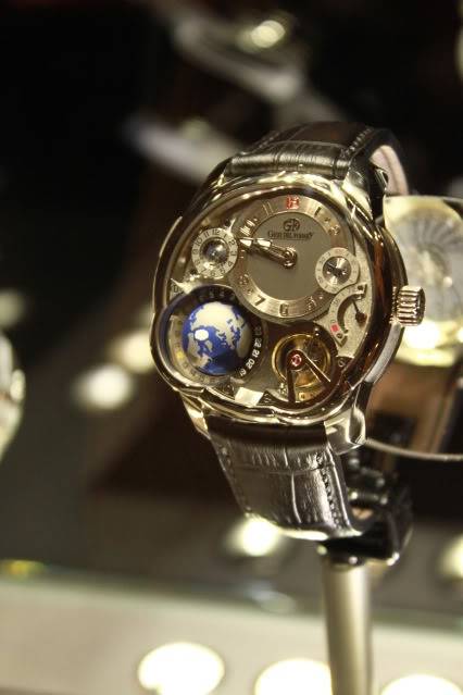 Vos comptes rendus de visite au Salon Belles Montres  - Page 5 GREUBELFORSEY1