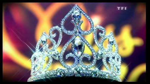 Which is the best national crown ? ( Vương miện quốc gia đẹp nhất ) 4104117pfrrh_1700