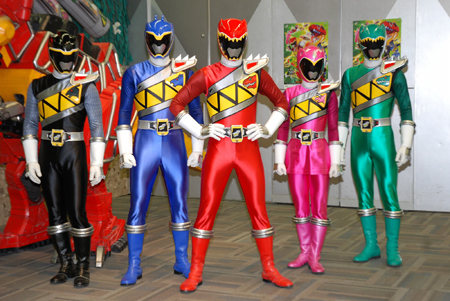 [37th Sentai] Juuden Sentai Kyoryuger 003_zpsc263515e