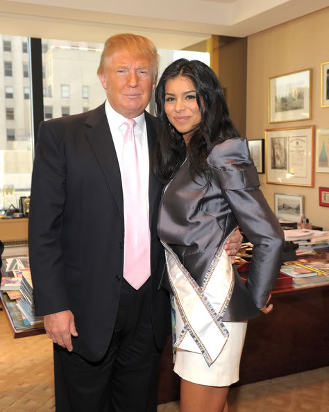 2010 | MU |  USA |  Rima Fakih DonaldTrumpGreetsMissUSA2010Rima-1