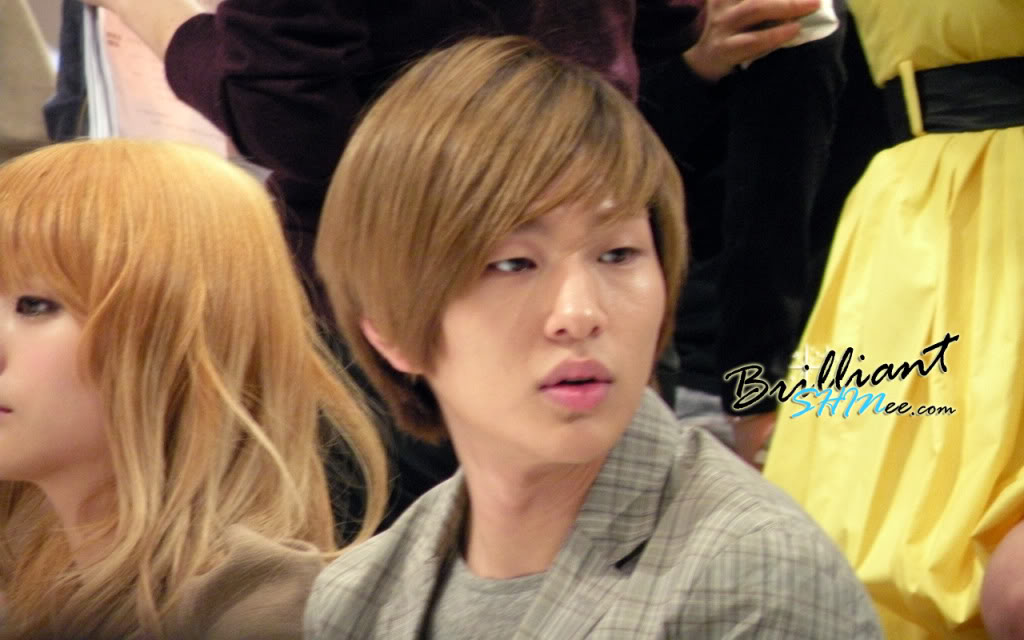 [101129][PICS] Onew and Key Recording Star King 101129onewban