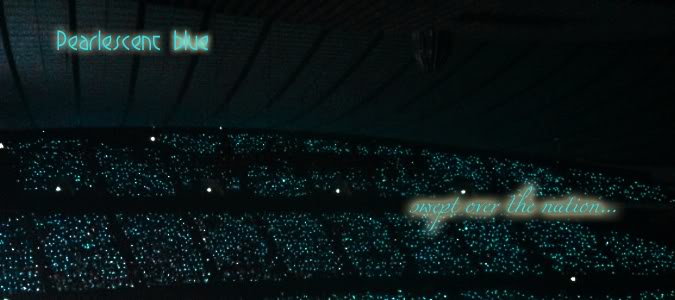 [101226][VID+PICS] SHINee the 1st concert in Japan(update) 1stconcert2