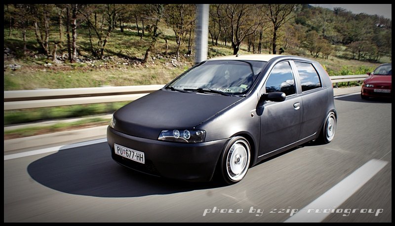 Fiat Punto LMTD edition - Page 2 DSC07894