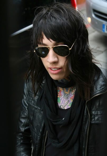 Trace Cyrus PHOTOSHOOTS MetroStationleavesstudioF8y39xBp-1