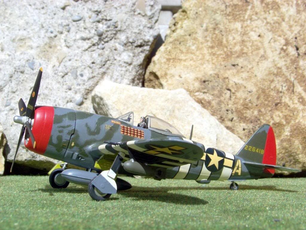 Republic P-47D-25-RE Thunderbolt 100_3364