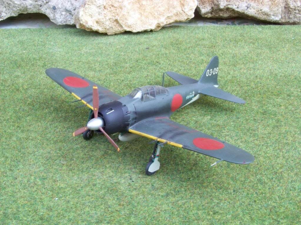 [TAMIYA] MITSUBISHI A6M5c Modèle 52c ZERO Sen Zecke 52 Réf 61027 100_3769