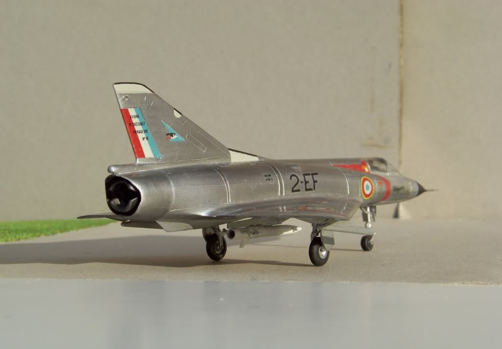 [AIRFIX] DASSAULT MIRAGE III C Réf 292 DassaultMirageIIICN162-EF_Airfix-5