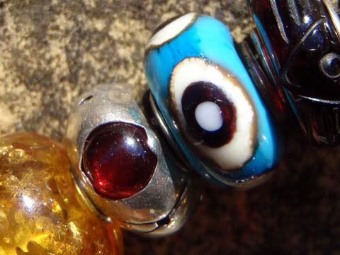 unique - Your most amazing OOAK / Unique / Assorted glass? GarnetsTurqEye